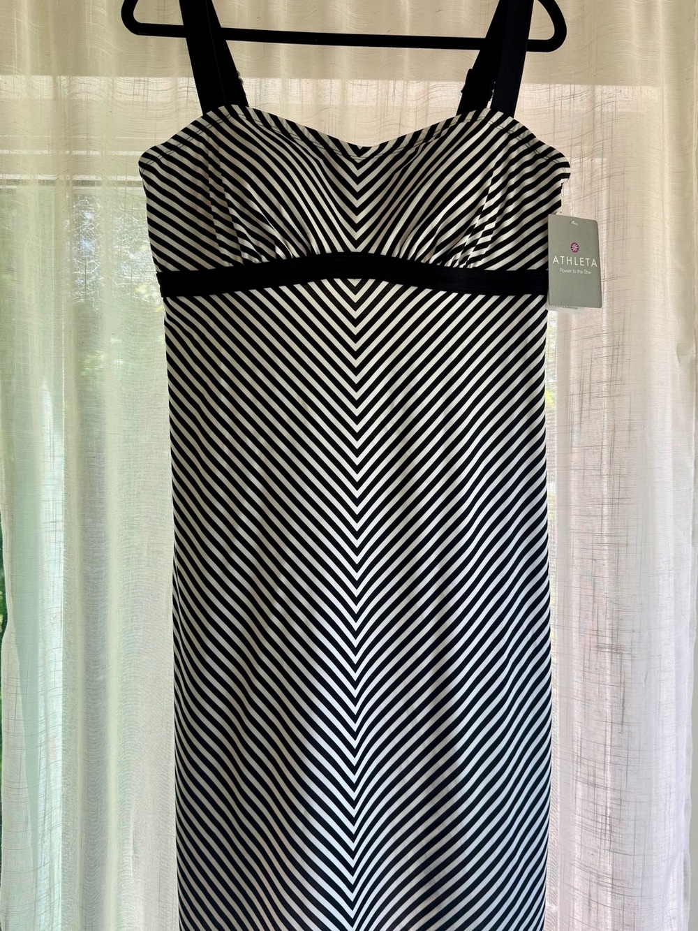 NWT Athleta Stripe Pura Swim Dress Black White Chevron - Picture 2 of 12